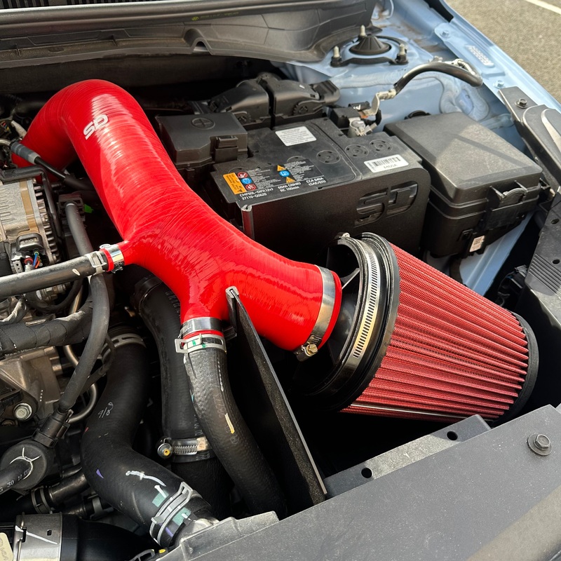 SD Hyundai i20N induction kit Black