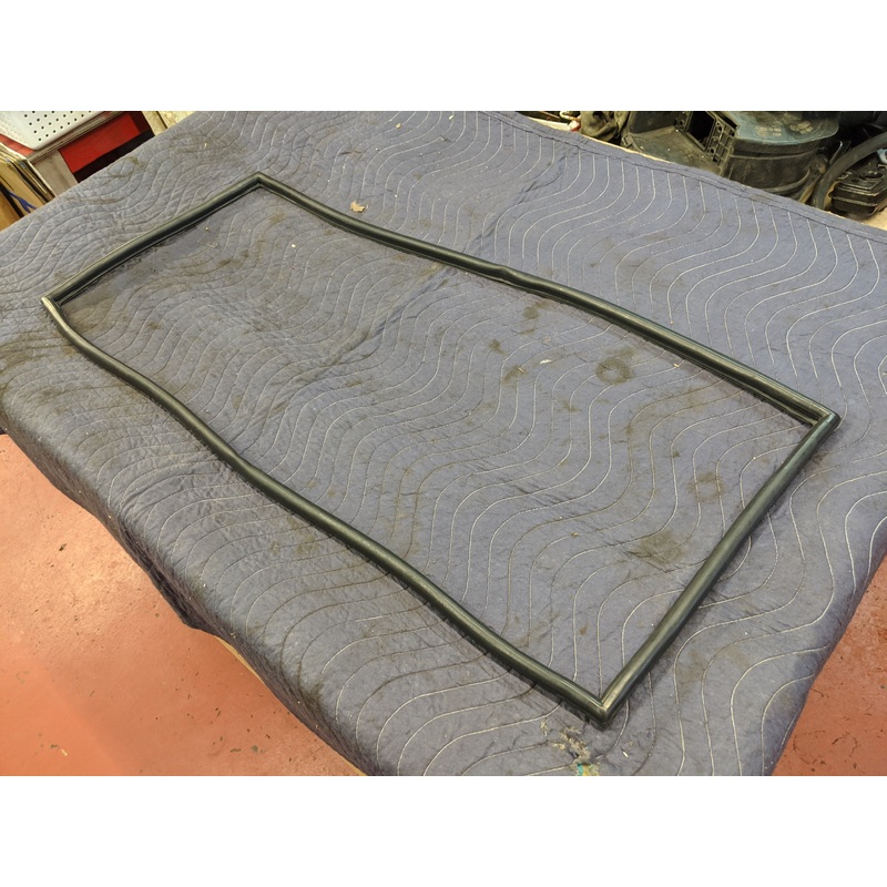 Engine Lid Seal, 68-71; German