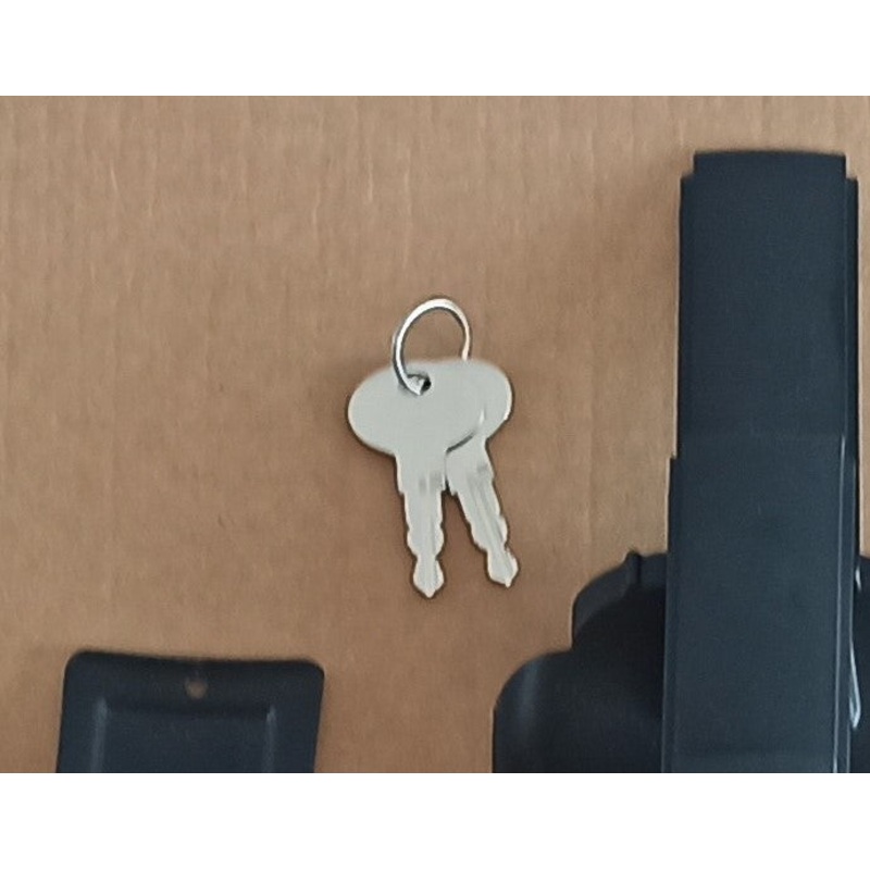 Roof rack spare parts Metal key – Does not include flares-