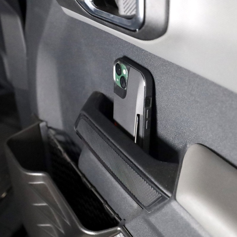 IAG I-Line Front Door Handle Insert – Pair for 2021+ Ford Bronco