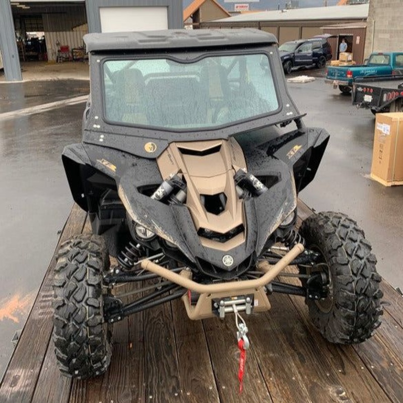 Yamaha YXZ (2019+) Front Windshield No Wiper Textured Black Semi White Emblem