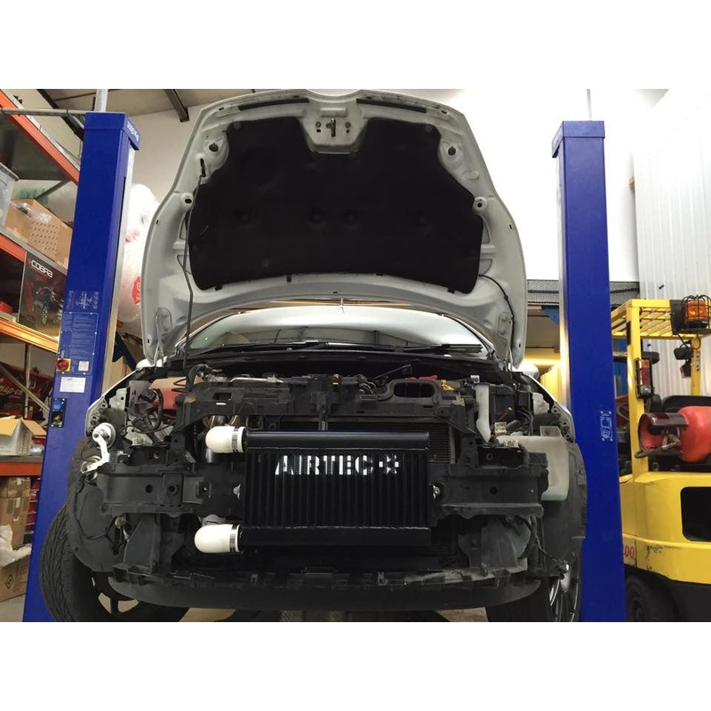 AIRTEC Fiesta mk7 1.6 Diesel front mount Intercooler Red Polished