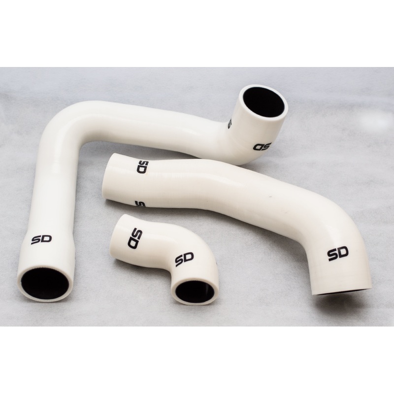 Ford Focus MK3 RS Boost Hose Kit Red
