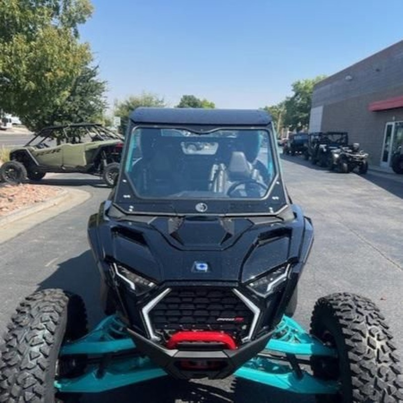 Polaris RZR Pro R (2025+) Front Windshield No Wiper Textured Black Semi White Emblem