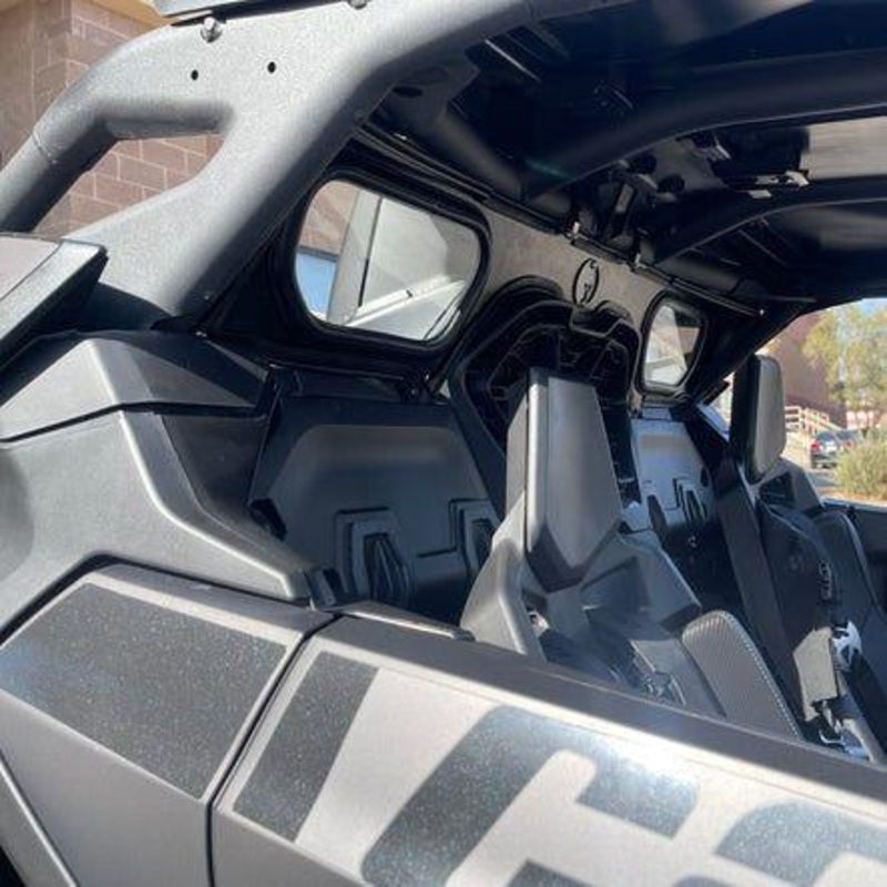 Can Am Maverick R Rear Windshield Textured Black Semi White Emblem