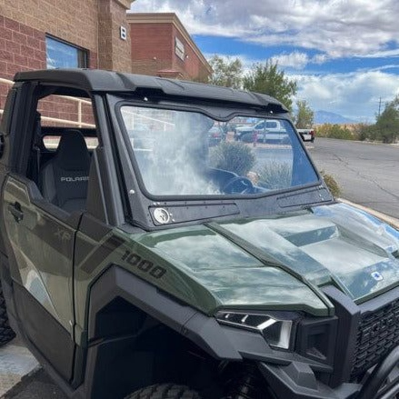 Polaris Xpedition Front Windshield No Manual Wiper Standard Texture Black Semi White Emblem